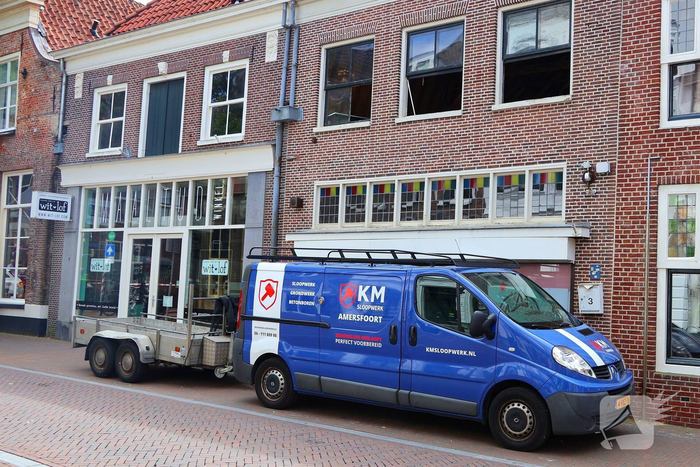 Brandweer in actie wegens gaslekkage tijdens sloopwerkzaamheden
