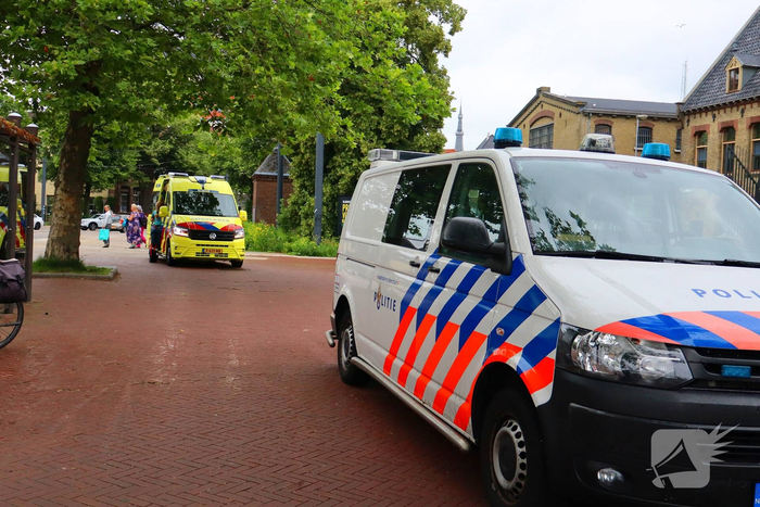 Wielrenner in botsing met personenauto