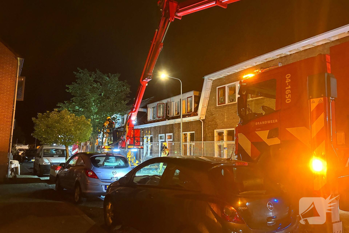 Brand in sloopwoningen onder controle