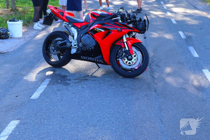 Motorrijder betrokken bij aanrijding