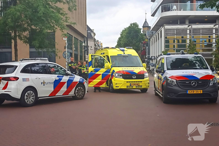 Politie zoekt vluchtende fietser na aanrijding