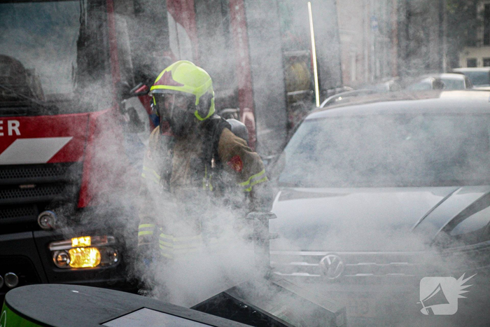 Brand in ondergrondse container veroorzaakt flinke rookontwikkeling