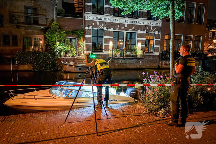 Persoon ernstig gewond na ongeval met boot