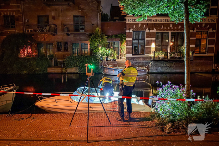 Persoon ernstig gewond na ongeval met boot