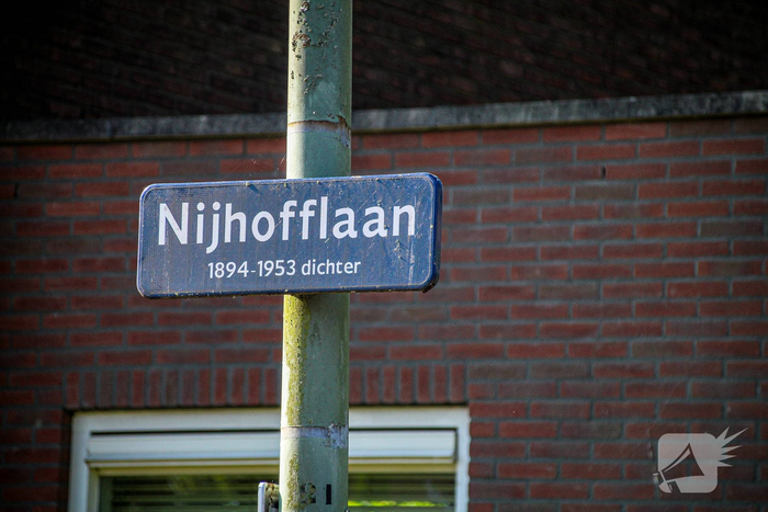 Bestuurder rijdt door na aanrijding met fietser