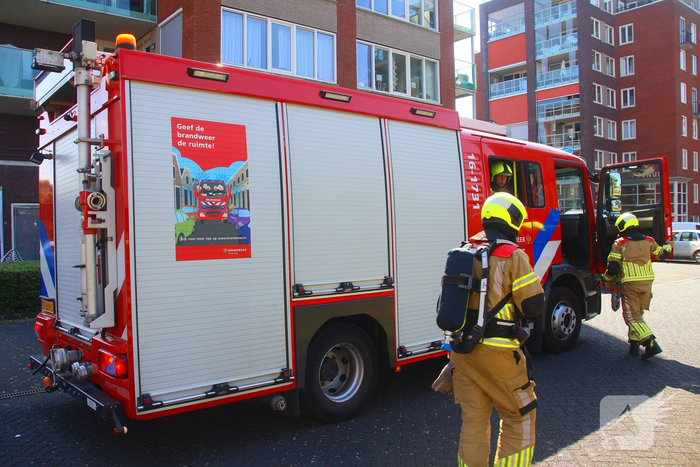 Brandlucht leidt tot grote brandweeractie