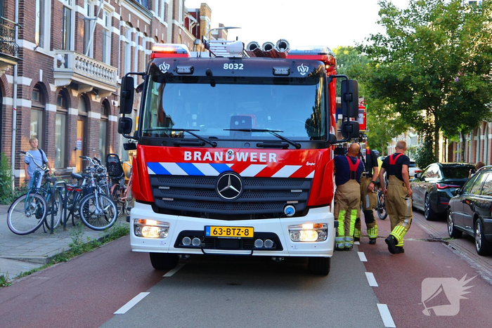 Brandstichting in puincontainer zorgt voor rookontwikkeling