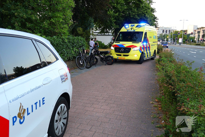 Hulpdiensten ingezet nadat motorrijder ten val komt