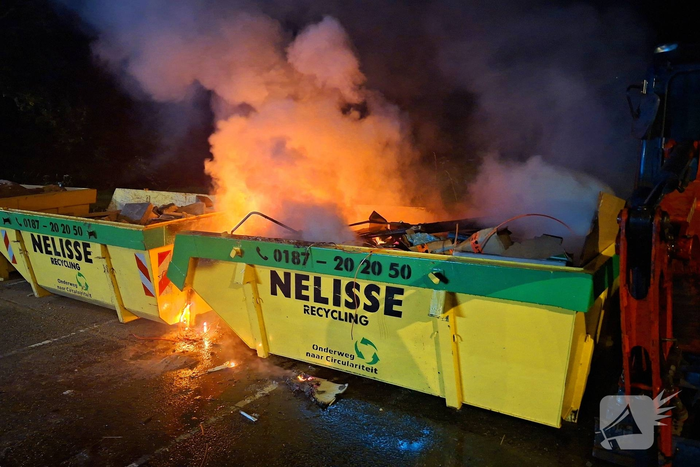Containerbrand veroorzaakt grote rookontwikkeling