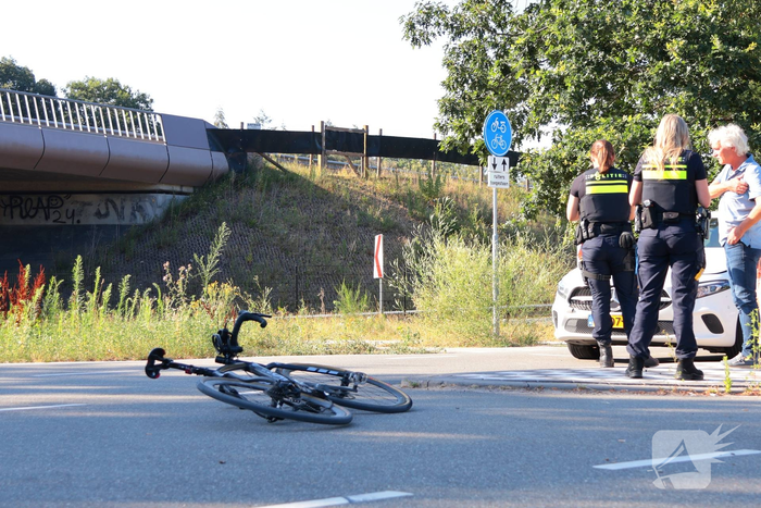 Wielrenner gewond bij aanrijding met auto