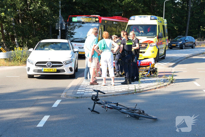 Wielrenner gewond bij aanrijding met auto