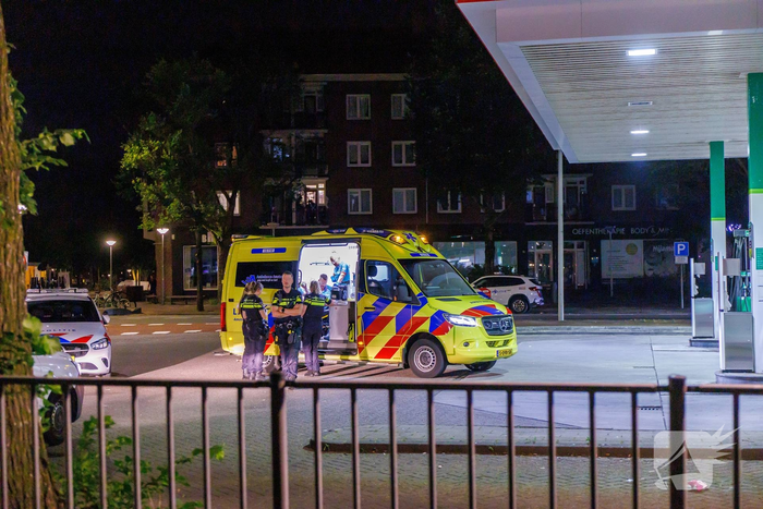 Steekincident leidt tot gewonde in woonwijk