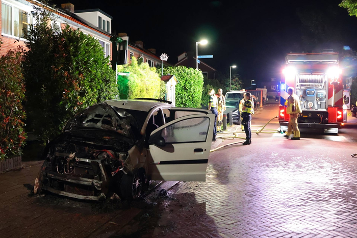 Brand in auto snel onder controle
