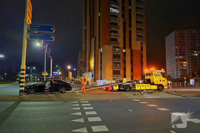 Botsing tussen twee voertuigen eindigt in vechtpartij