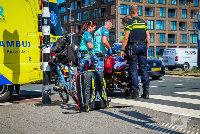 Fietser gewond bij flink ongeval met auto