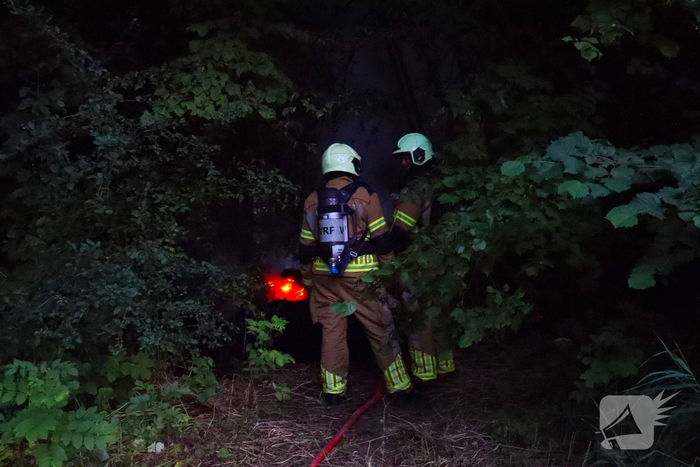 Broeibrand in bosschages geblust