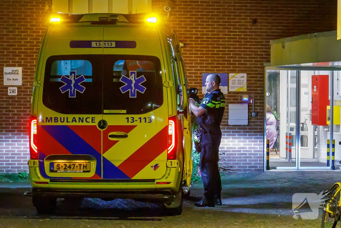 Man gewond bij steekincident in opvangcentrum