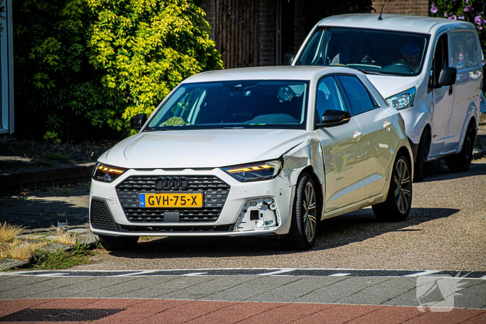 Fietser gewond na aanrijding met auto