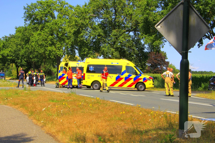 Fietser ernstig gewond bij aanrijding