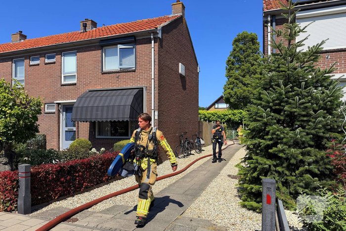 Brandweer groots opgeroepen na ontploffing van accu