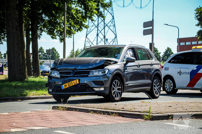 Kop-staartbotsing leidt tot aanzienlijke schade