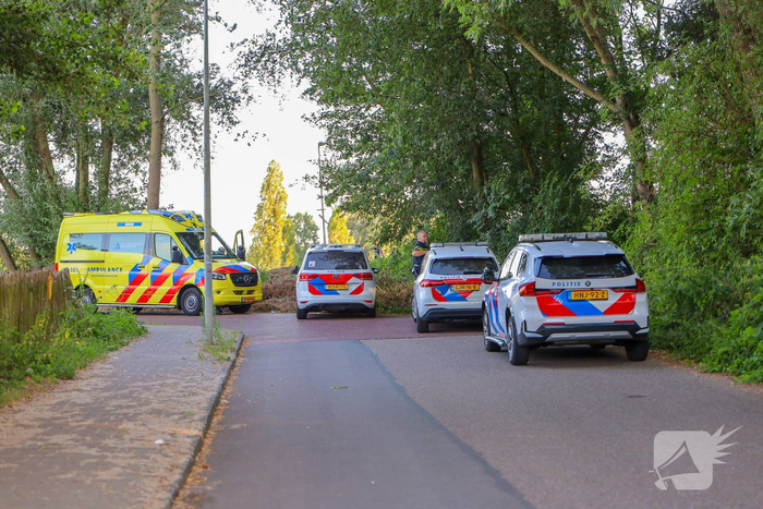 Steekincident leidt tot gewonde in park
