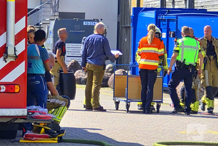 Schoolterrein afgezet na vloeistoflekkage