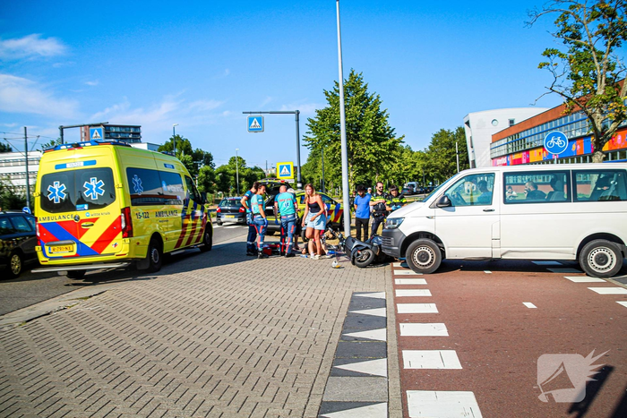 Scooterrijder gewond bij ongeval met auto