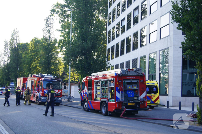 Zeer grote brand in appartementencomplex