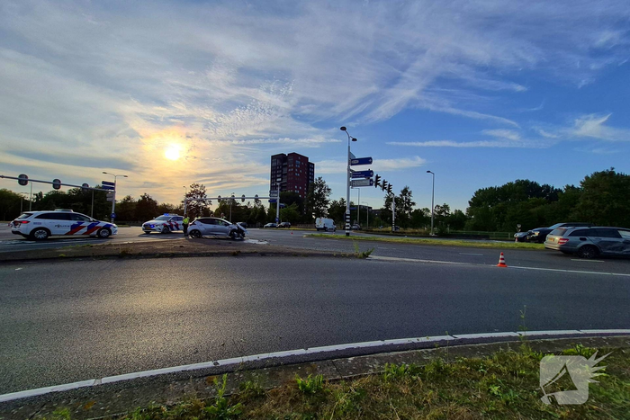 Hulpdiensten ingeschakeld na aanrijding