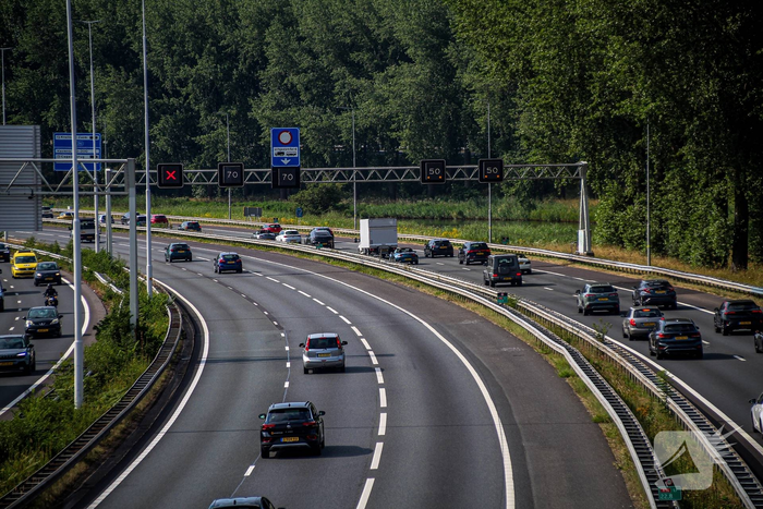 Kop-staartbotsing leidt tot verkeershinder