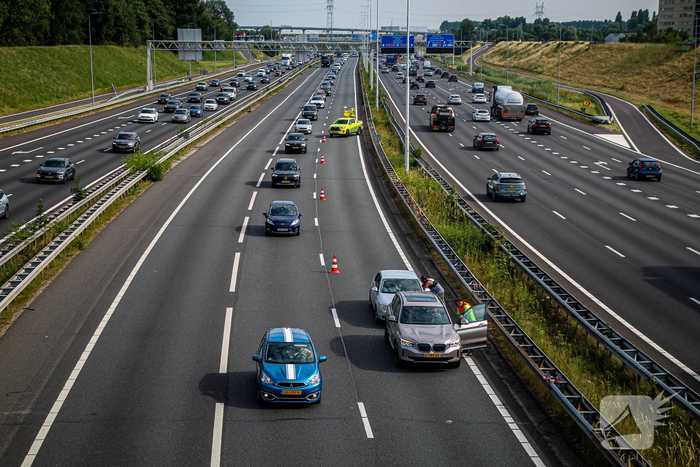Kop-staartbotsing leidt tot verkeershinder