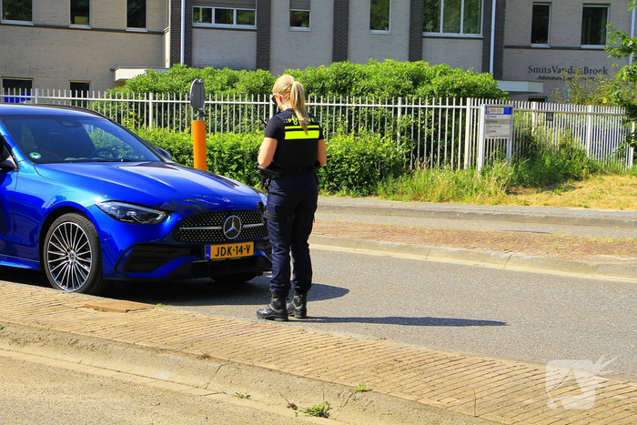 Motorrijder gewond bij aanrijding met auto