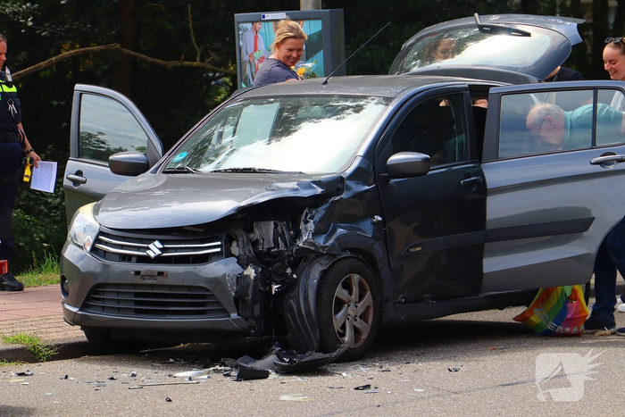 Aanhangwagen betrokken bij ongeval met schade