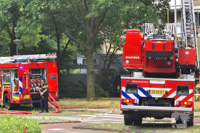 Balkons zwartgeblakerd door uitslaande flatbrand