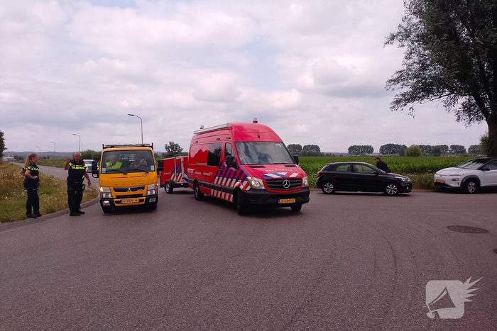 Brand bij afvalverwerkingsbedrijf in verre omtrek zichtbaar