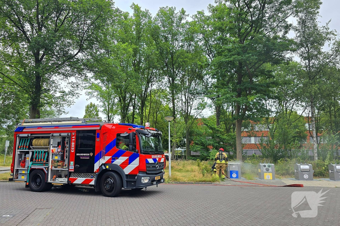 Brand in ondergrondse papiercontainer gedoofd