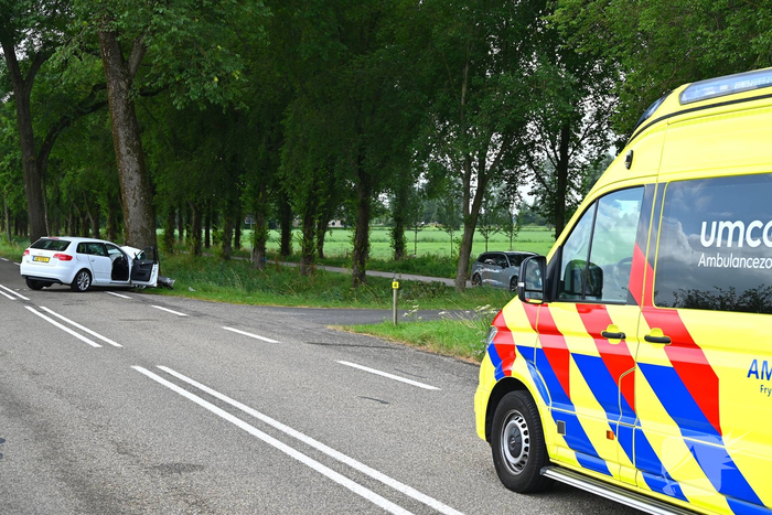 Auto zwaar beschadigd na eenzijdig ongeval