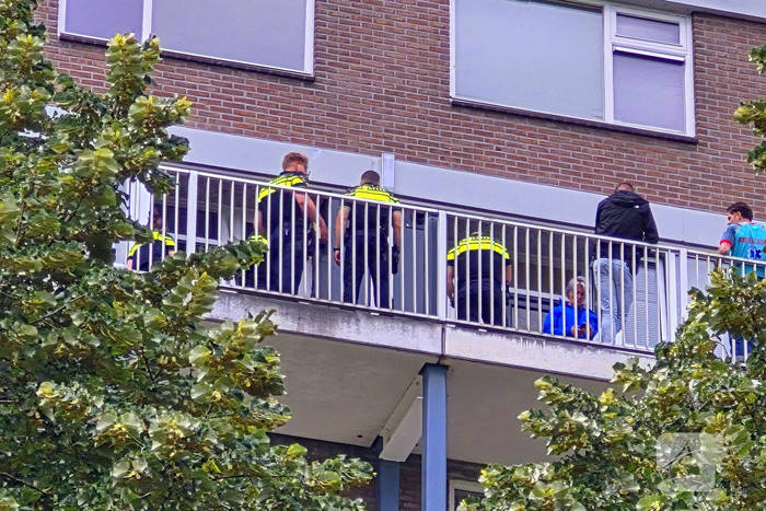 Politie zet drone en arrestatieteam in bij incident in flat