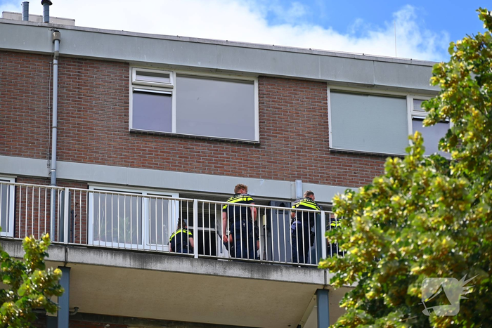 Politie zet drone en arrestatieteam in bij incident in flat