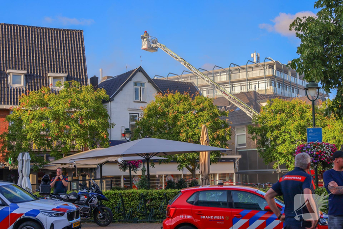 Woningbrand leidt tot grote inzet van brandweer