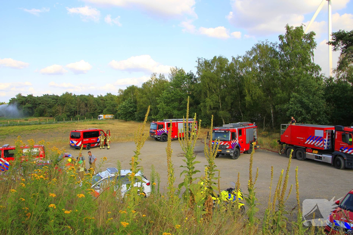 Grote brand in bosgebied vergt inzet van brandweer