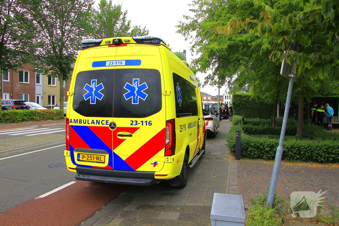 Voetganger gewond bij aanrijding op oversteekplaats
