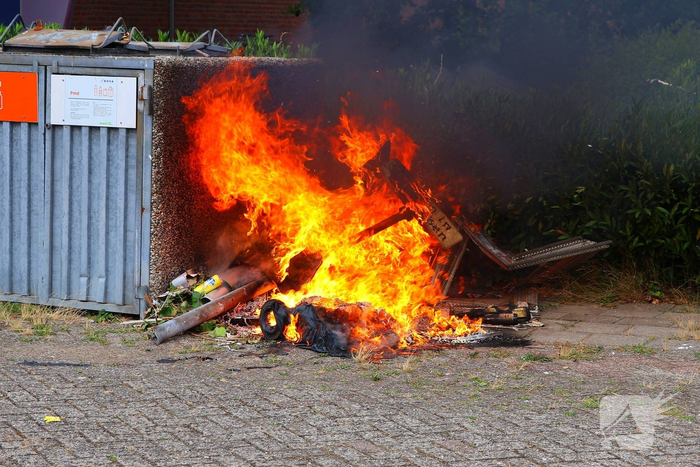 Politie houdt man aan na brandstichting