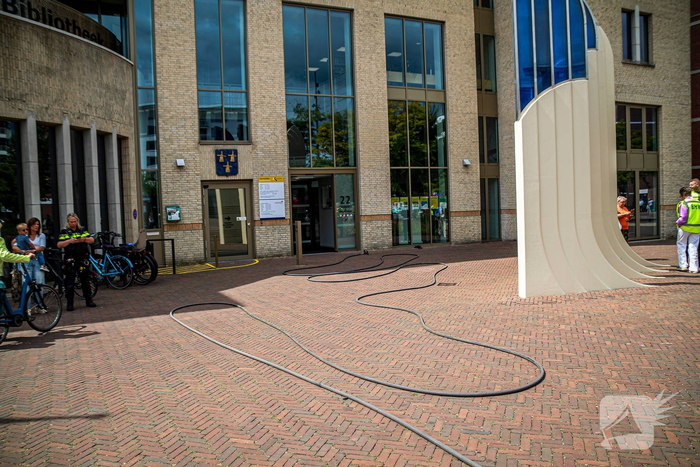 Politie onderzoekt brandstichting in gemeentehuis