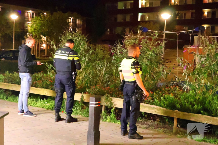 Politie onderzoekt buitenbrand