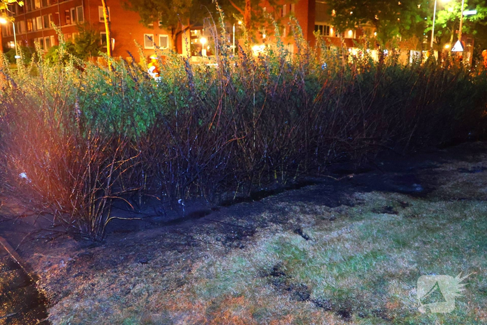 Politie onderzoekt buitenbrand