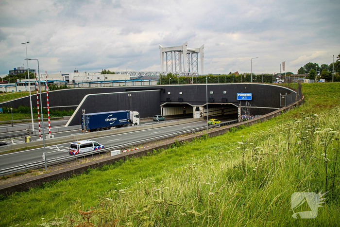 Vrachtwagenongeval zorgt voor grote verkeershinder