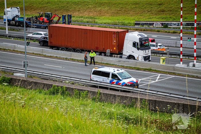 Vrachtwagenongeval zorgt voor grote verkeershinder