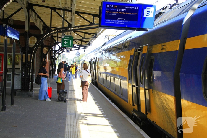 Vertraging treinverkeer door overlastgevende man